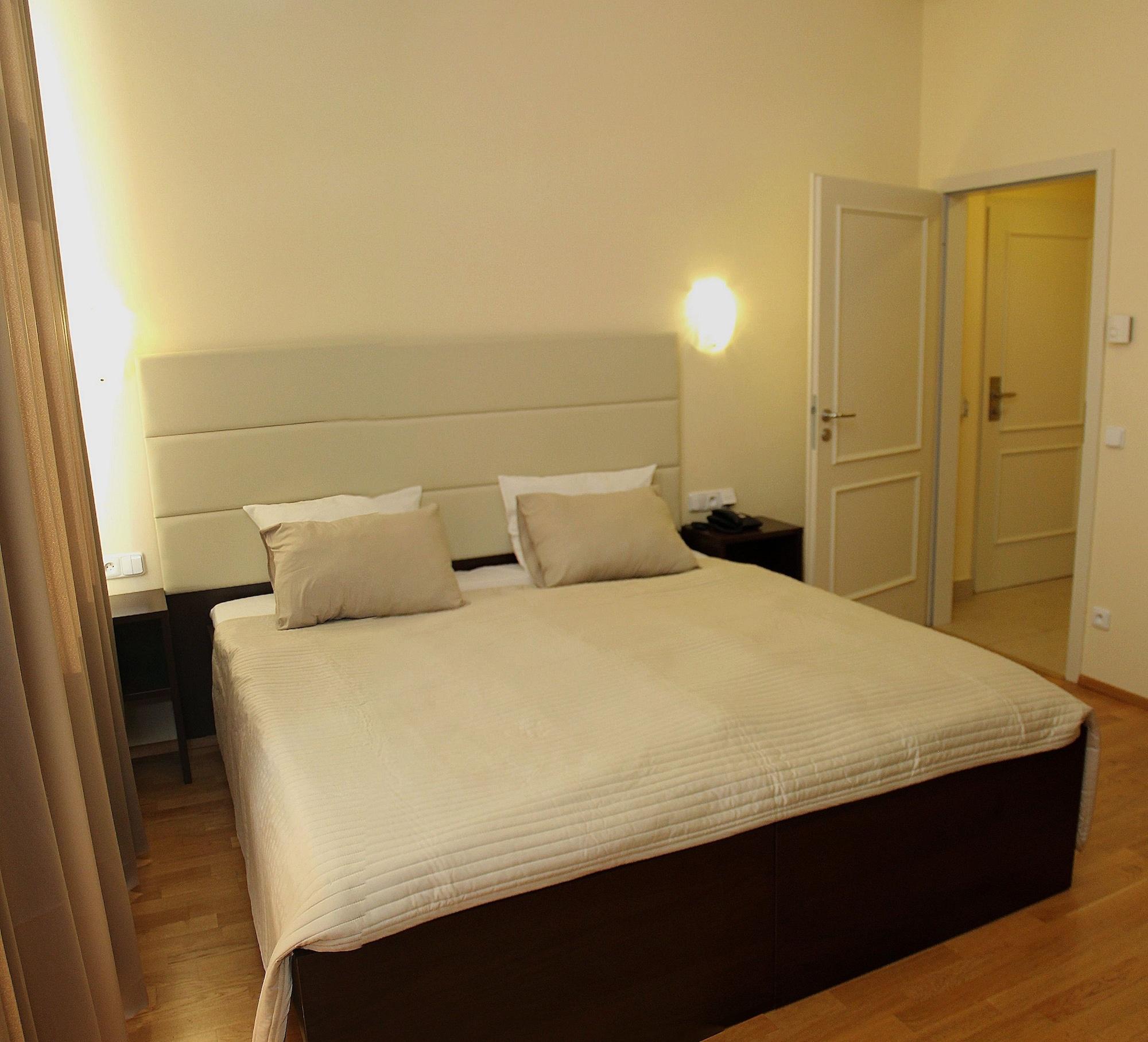 Hotel Unique Прага Екстер'єр фото